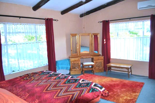 3 Bedroom Property for Sale in Heilbron Free State